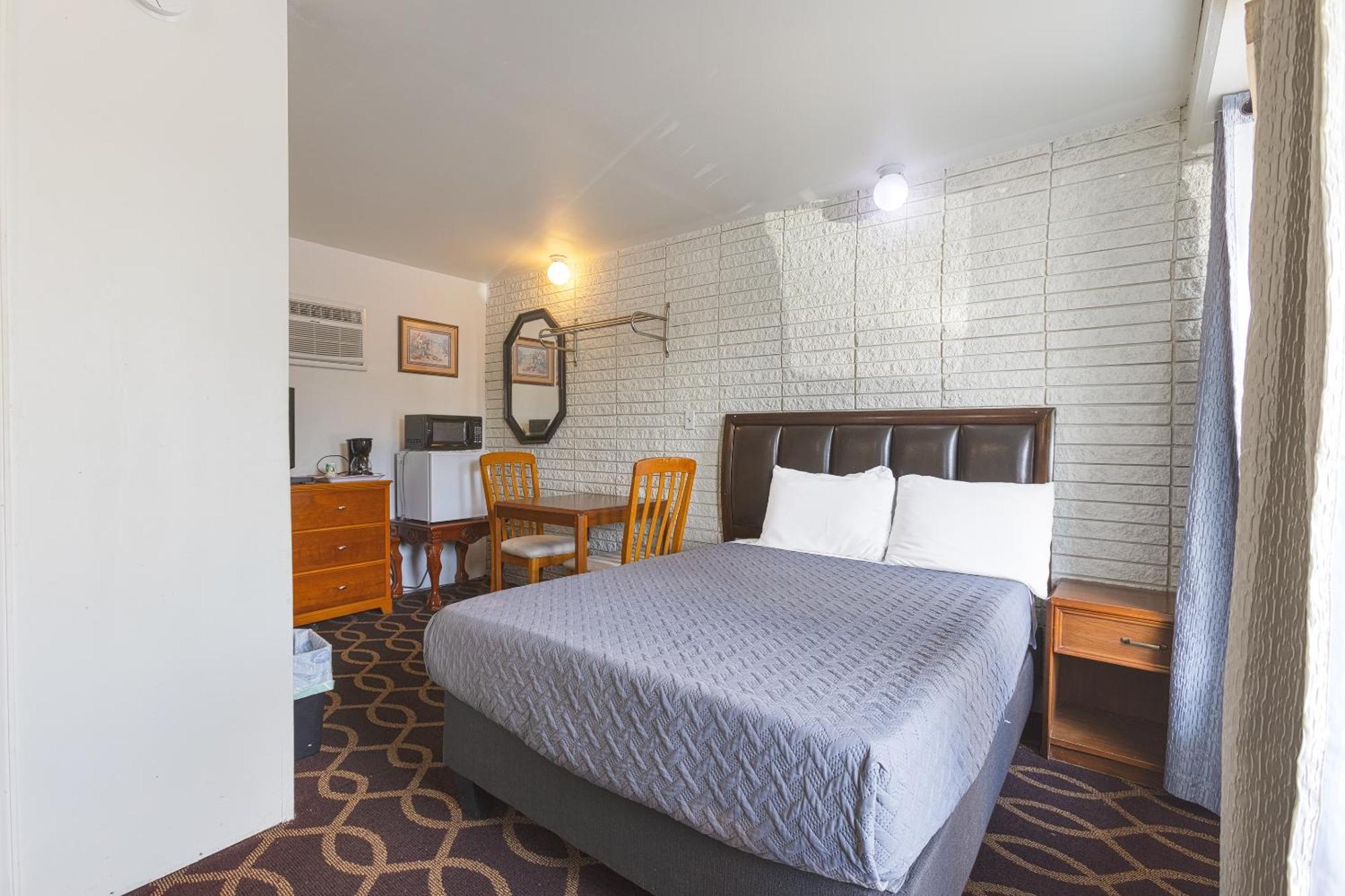 Sonrise Inn Lincoln Hwy By Oyo Breezewood Extérieur photo