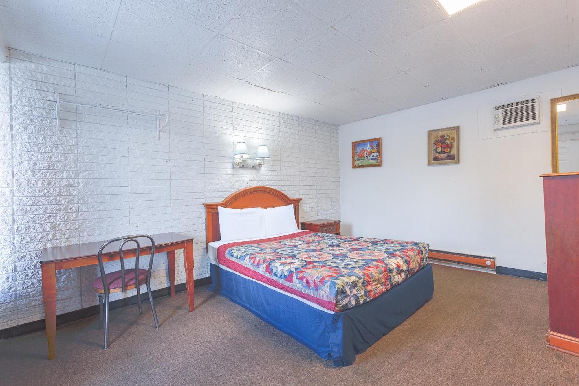 Sonrise Inn Lincoln Hwy By Oyo Breezewood Extérieur photo