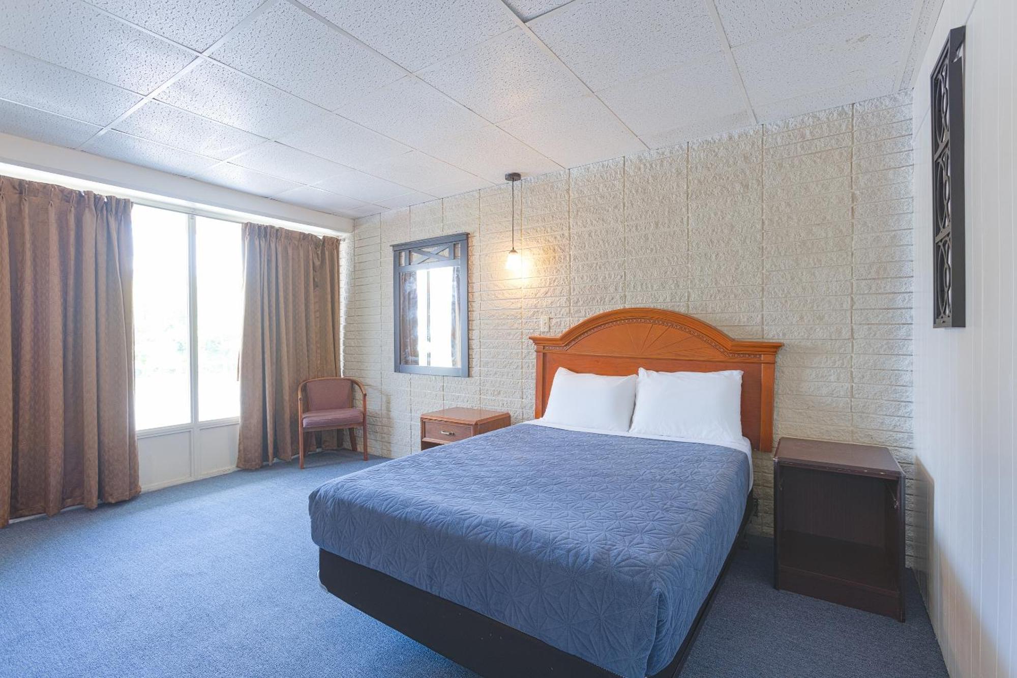 Sonrise Inn Lincoln Hwy By Oyo Breezewood Extérieur photo