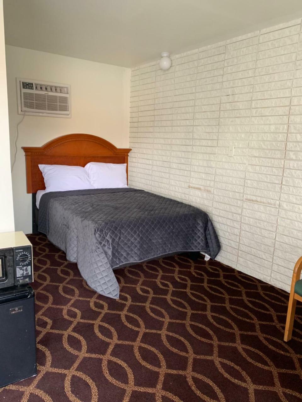 Sonrise Inn Lincoln Hwy By Oyo Breezewood Extérieur photo